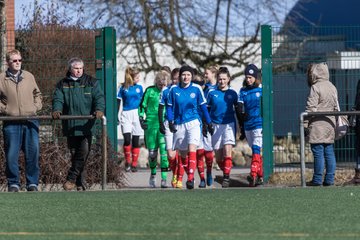 Bild 112 - B-Juniorinnen Halbfinale SVHU - Holstein Kiel : Ergebnis: 3:0